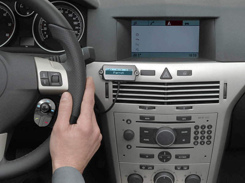 autoradio kit main libre